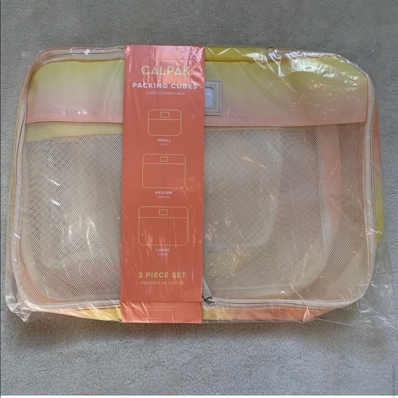 New CALPAK set of 3 Packing Cubes - Picture 3 of 5